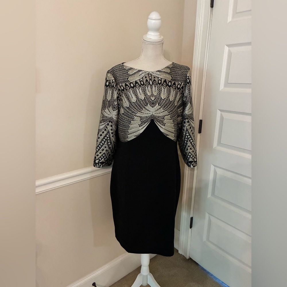 Chic Black and Gray Long Sleeve Dress
